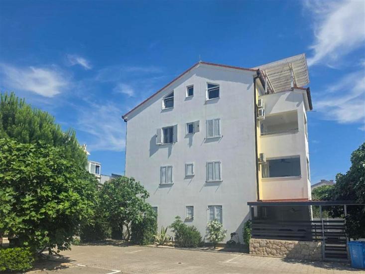 Apartman Babas near Babe beach