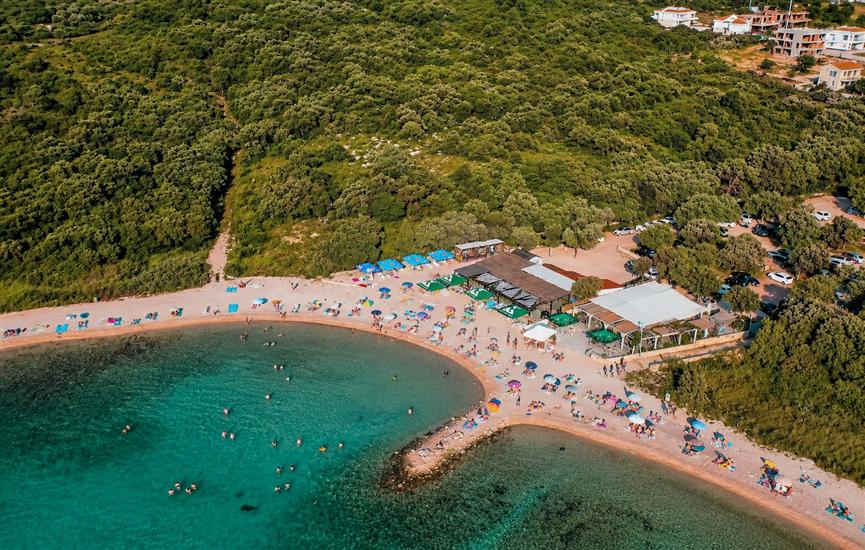 Apartman Babas near Babe beach