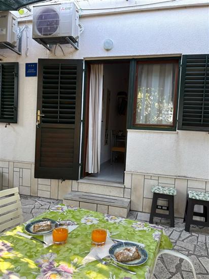 Apartment A1, for 3 persons