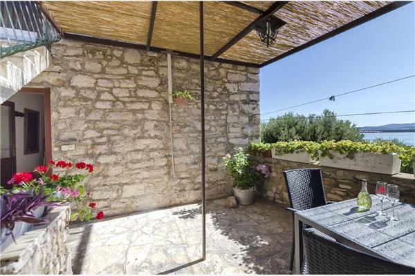 Apartment A1, for 3 persons