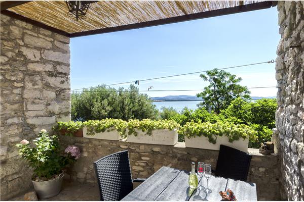 Apartment A1, for 3 persons
