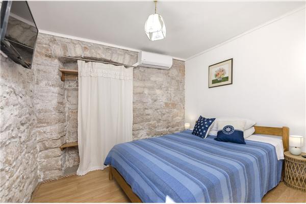 Apartment A1, for 3 persons