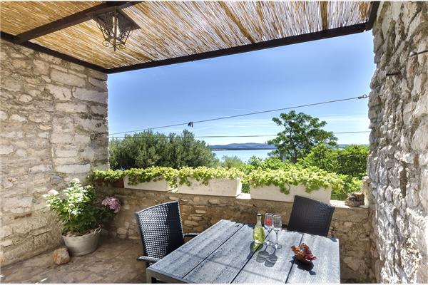Apartment A1, for 3 persons