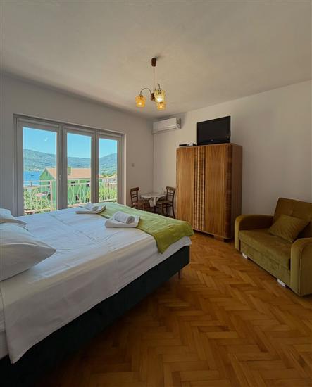 Apartman A3, na 5 osebe