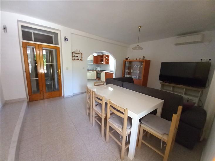 Apartman A1, na 4 osebe