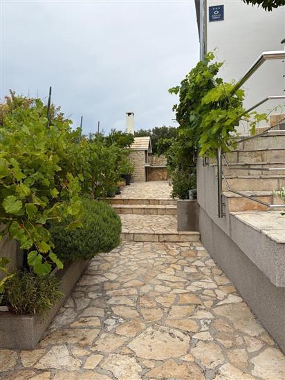 House Ivana