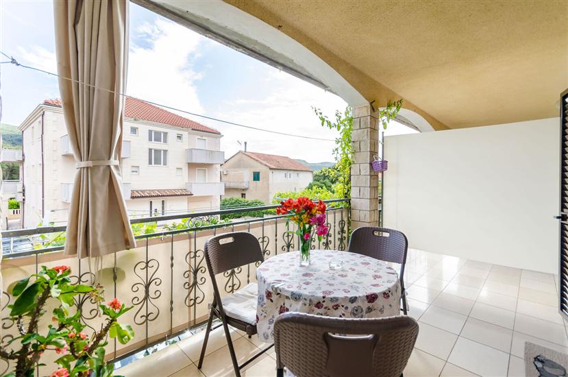 Apartment A1, for 2 persons