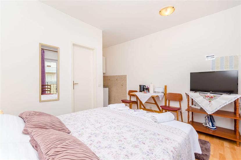Apartment A2, for 2 persons