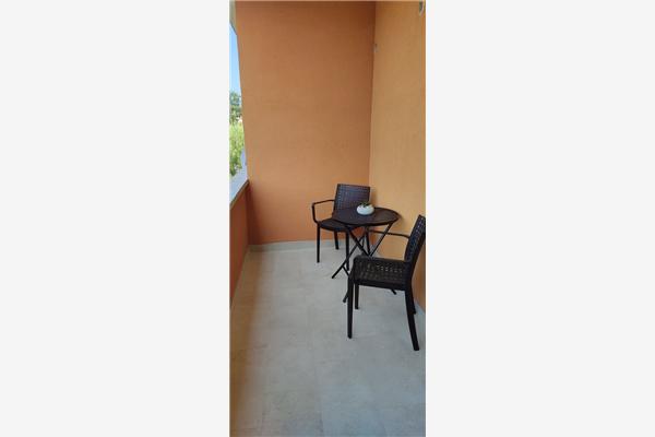 Apartment A1, for 6 persons