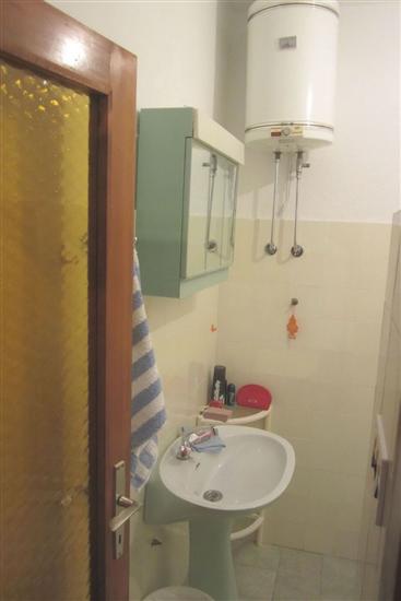 Room S2, for 4 persons