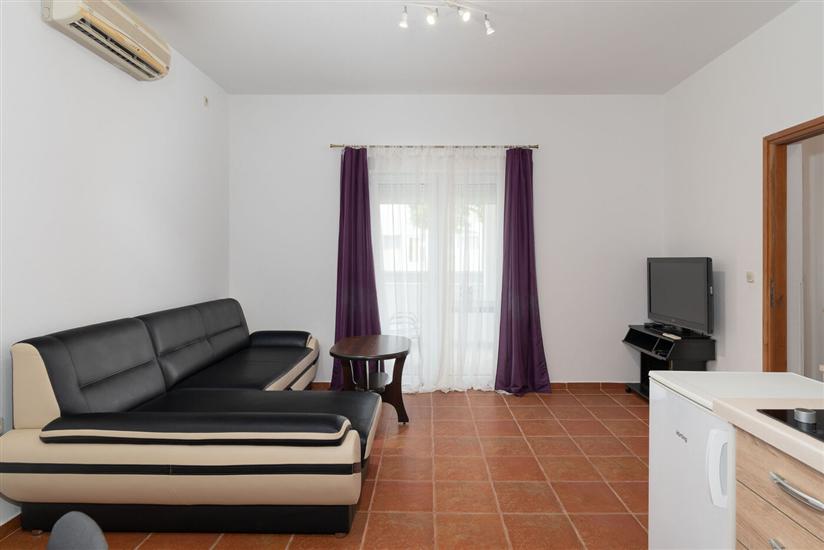 Apartment A2, for 4 persons