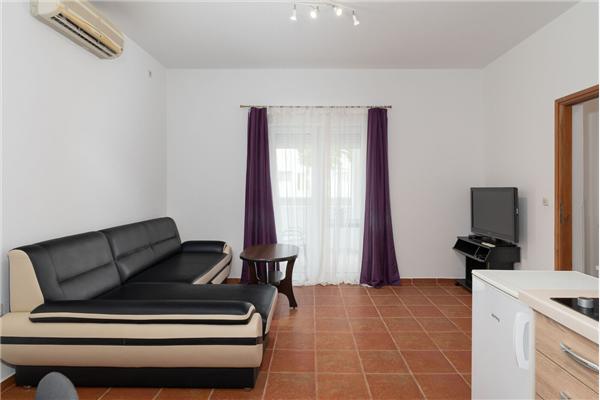 Apartment A2, for 4 persons