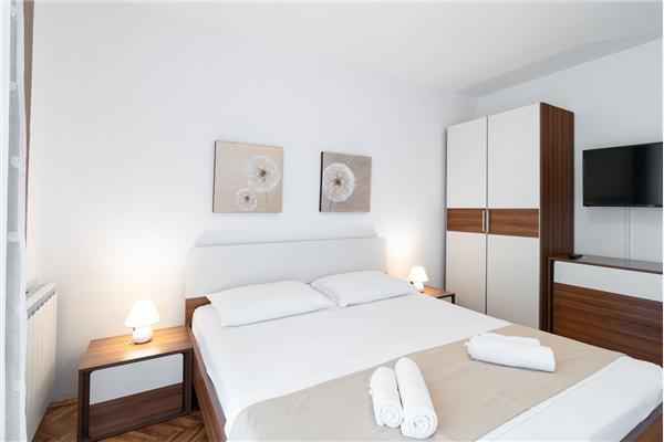 Apartment A1, for 3 persons