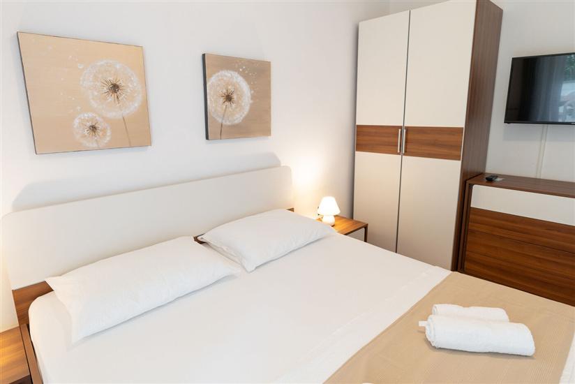 Apartment A1, for 3 persons