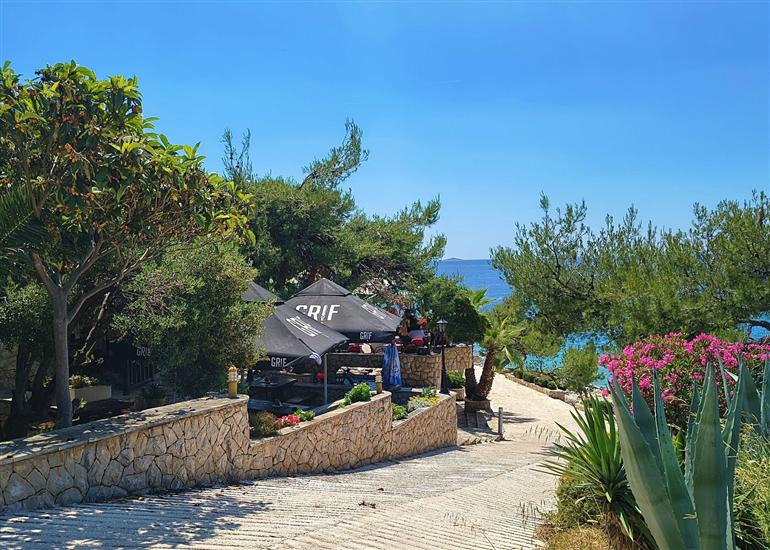 Apartment Kiara near the beach