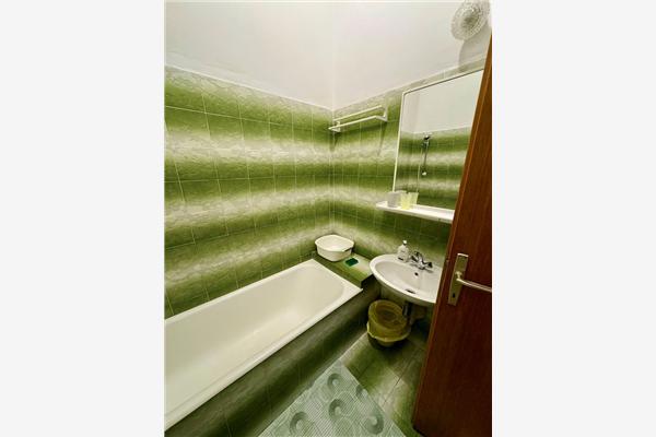 Room S2, for 2 persons