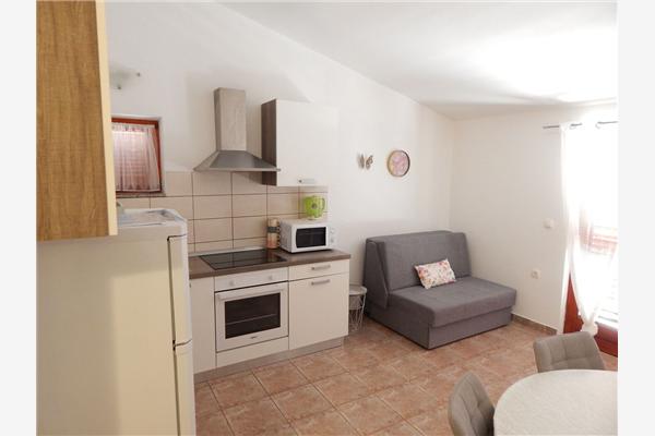 Apartment A1, for 5 persons