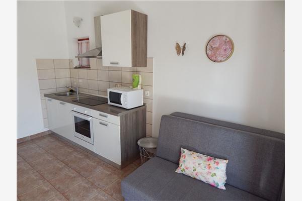 Apartment A1, for 5 persons