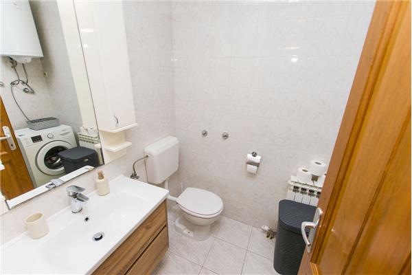 Apartment A2, for 5 persons