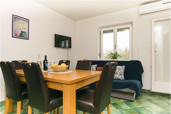 Apartment A1, for 4 persons
