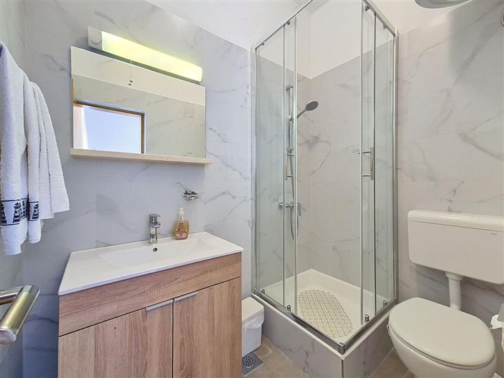 Apartment A1, for 7 persons
