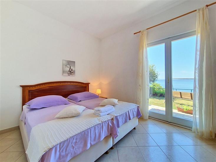 Apartment A1, for 7 persons