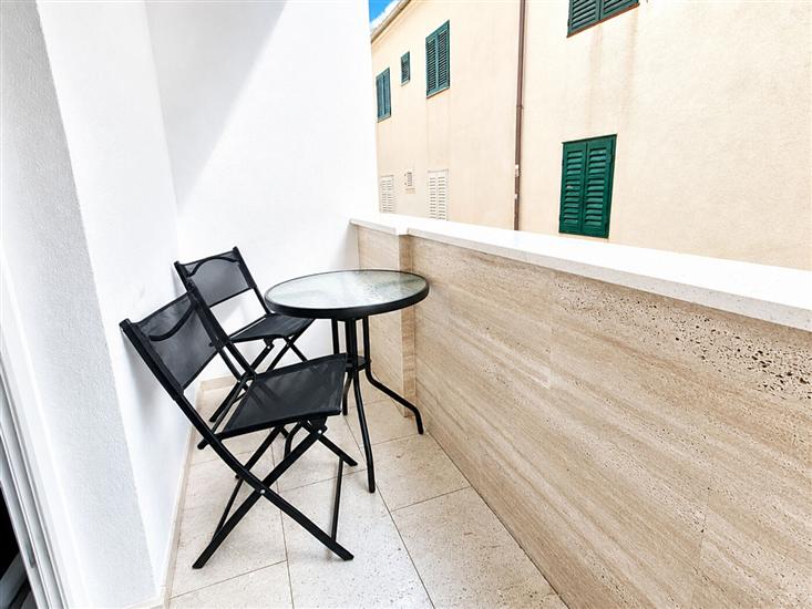 Apartment A1, for 4 persons