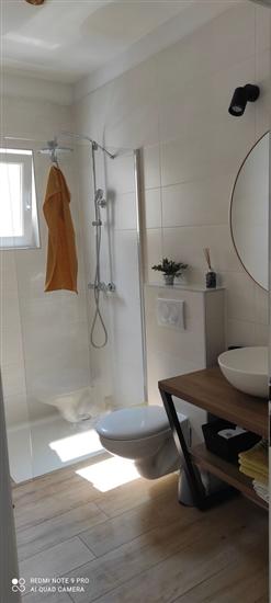 Apartment A2, for 6 persons