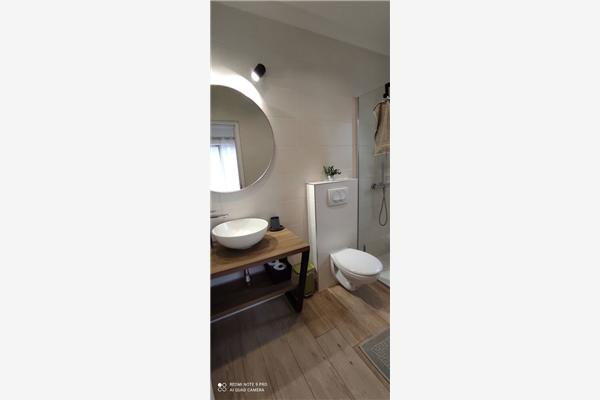 Apartment A2, for 6 persons