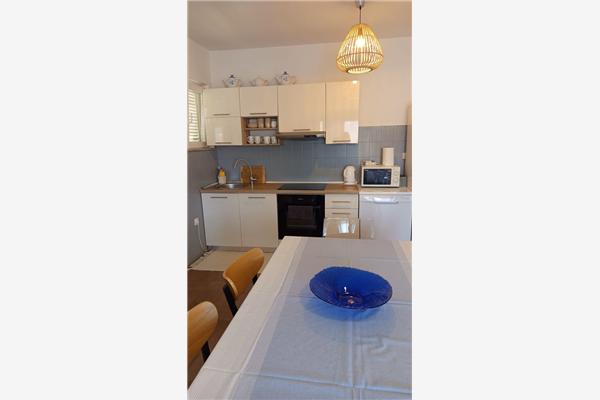Apartment A2, for 6 persons