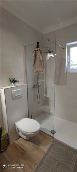 Apartment A2, for 6 persons