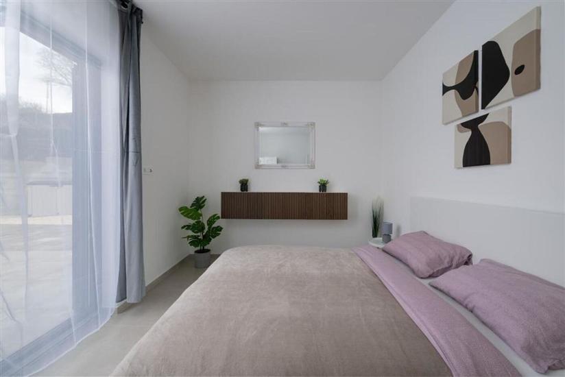 House K1, for 8 persons