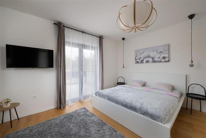 House K1, for 8 persons