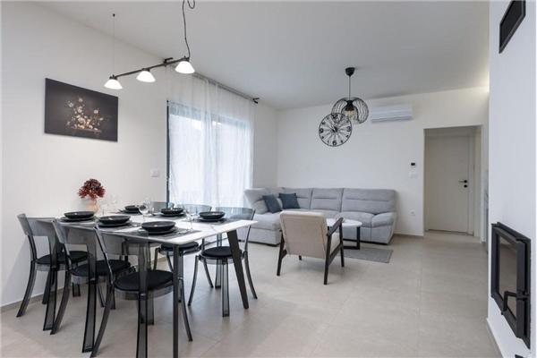 House K1, for 8 persons