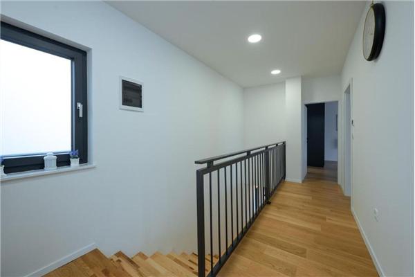 House K1, for 8 persons