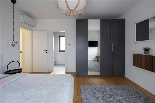 House K1, for 8 persons