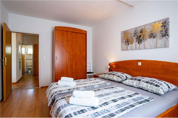 Apartment A1, for 2 persons