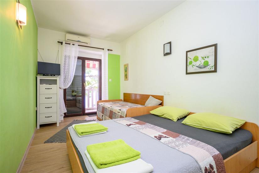 Apartment A1, for 3 persons