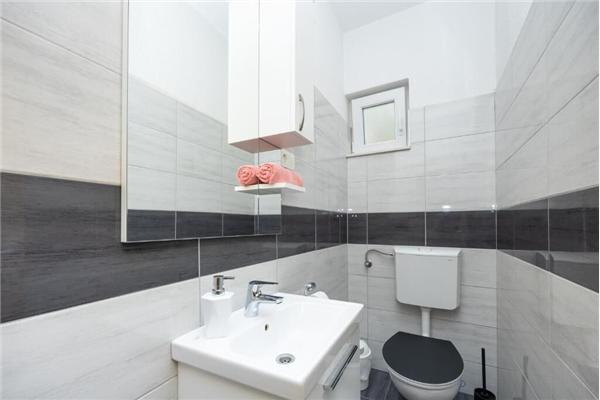 Apartment A1, for 6 persons