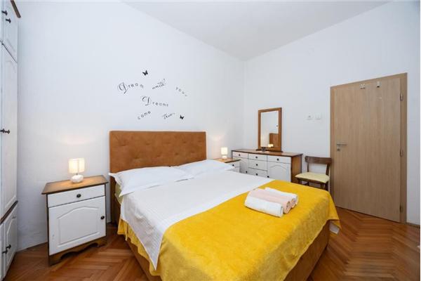 Apartment A1, for 6 persons