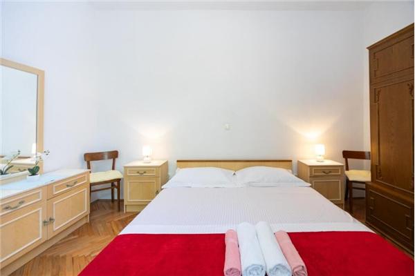 Apartment A1, for 6 persons
