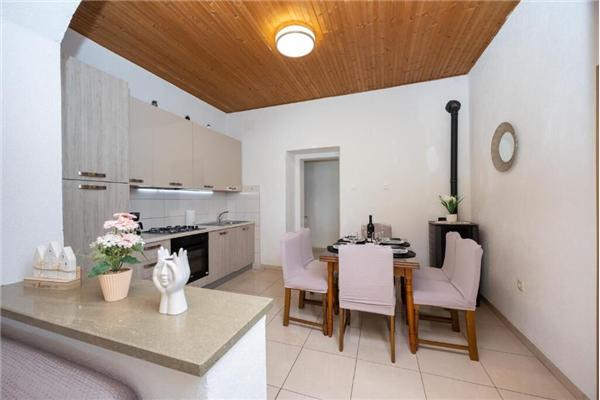 Apartment A1, for 6 persons