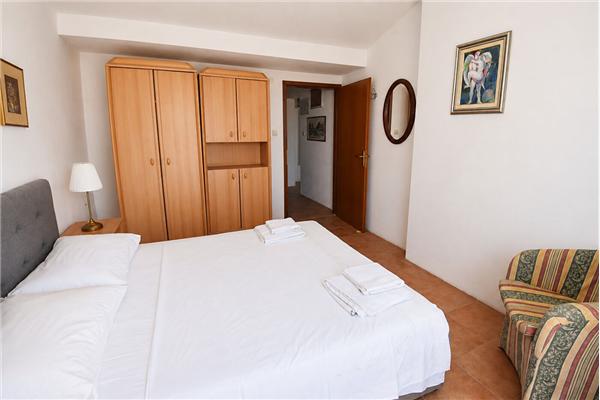 Apartment A1, for 4 persons