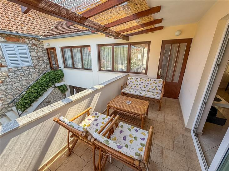 House K1, for 9 persons