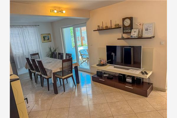 House K1, for 9 persons