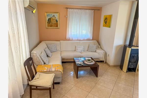 House K1, for 9 persons
