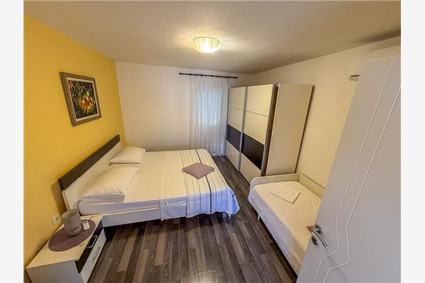House K1, for 9 persons