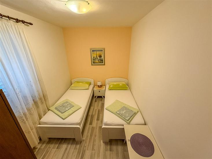 House K1, for 9 persons