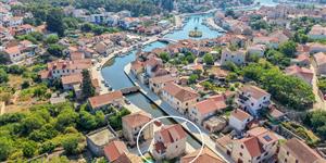 House - Vrboska - island Hvar