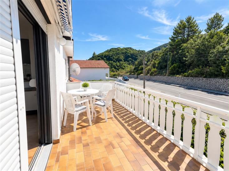 Apartment A1, for 4 persons